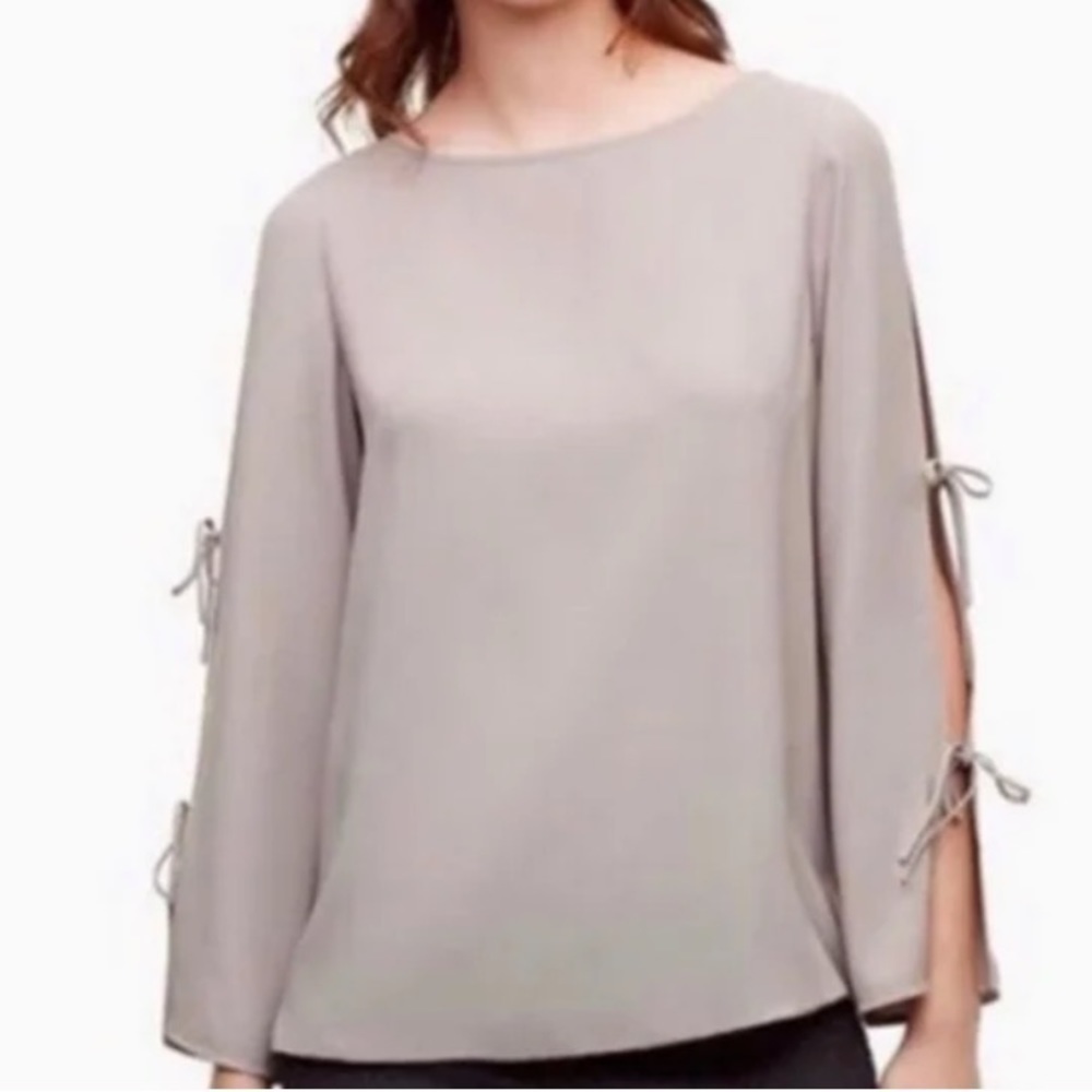 Aritzia Wilfred Pozzi drapey Blouse Long tied Sleeve with silk Size XS - Picture 1 of 12